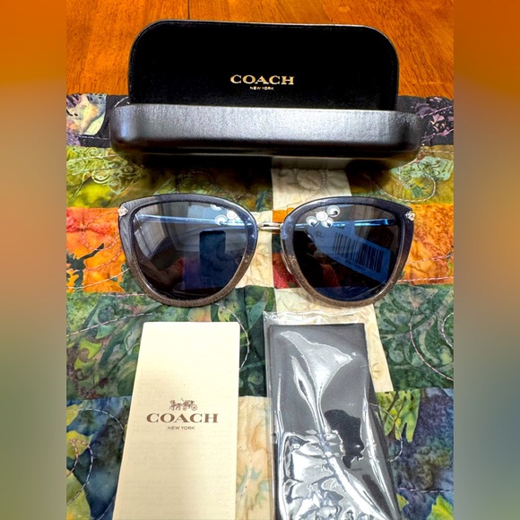 Brand New Coach HC8276 Women’s Sunglasses Denim Glitter Gradient Retail $199 - Picture 1 of 8